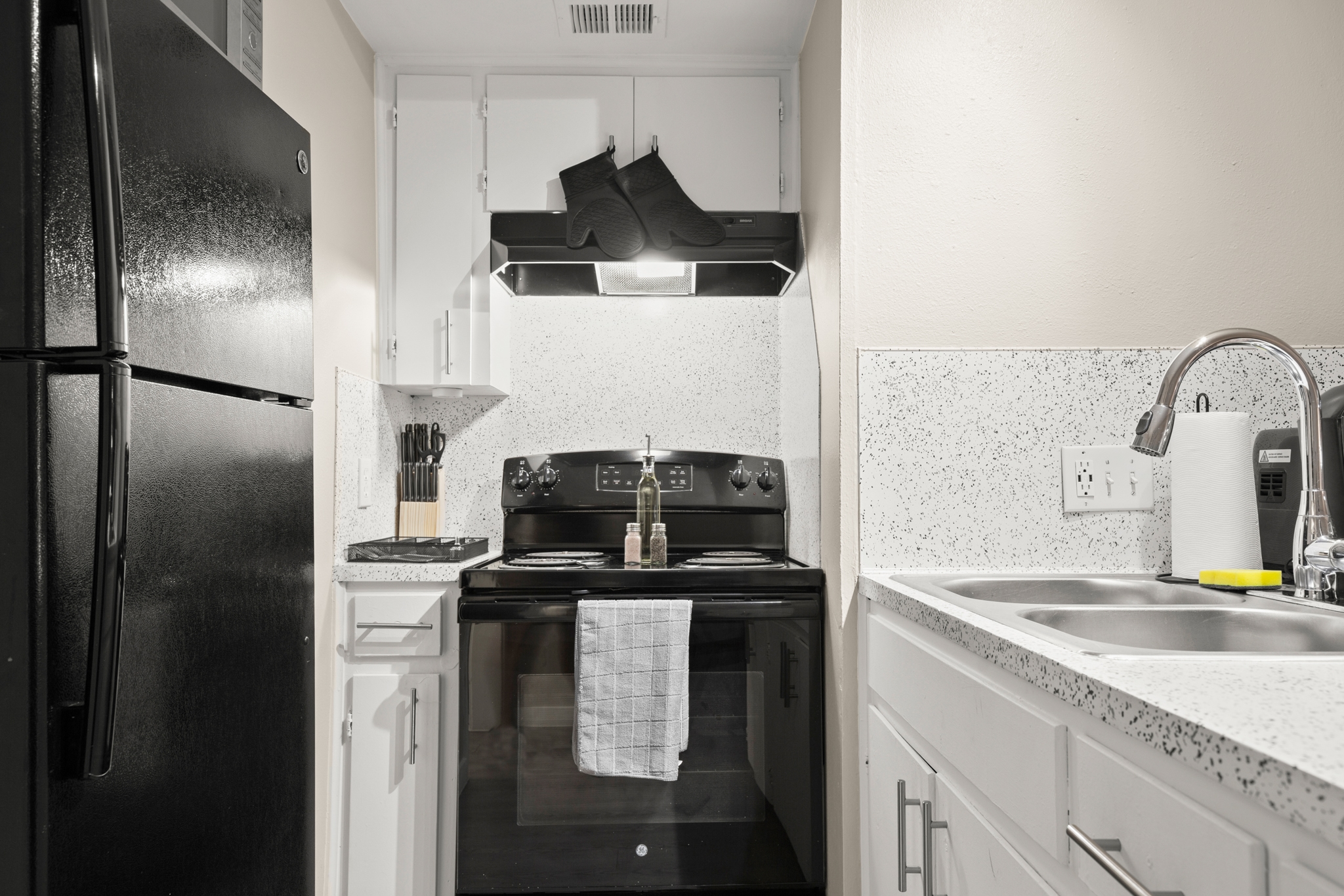 Property showcase 15